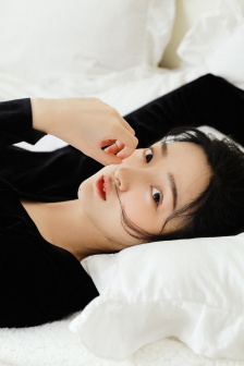 惩戒室打屁股女贝网
