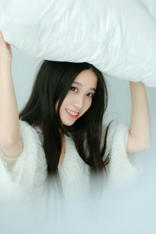 娇妻四艳鬼电影